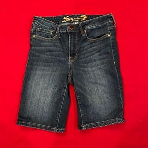 SEVEN7 (Weekend) Jean Shorts - Gently Worn - Women’s Size 6